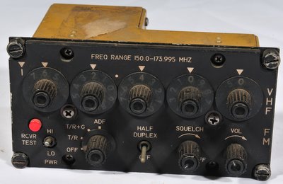 Aircraft radio control head C-9222 ARC-160